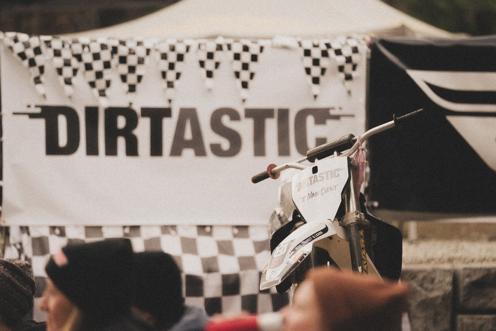 Dirtastic Main Event - Women dirt bike riders